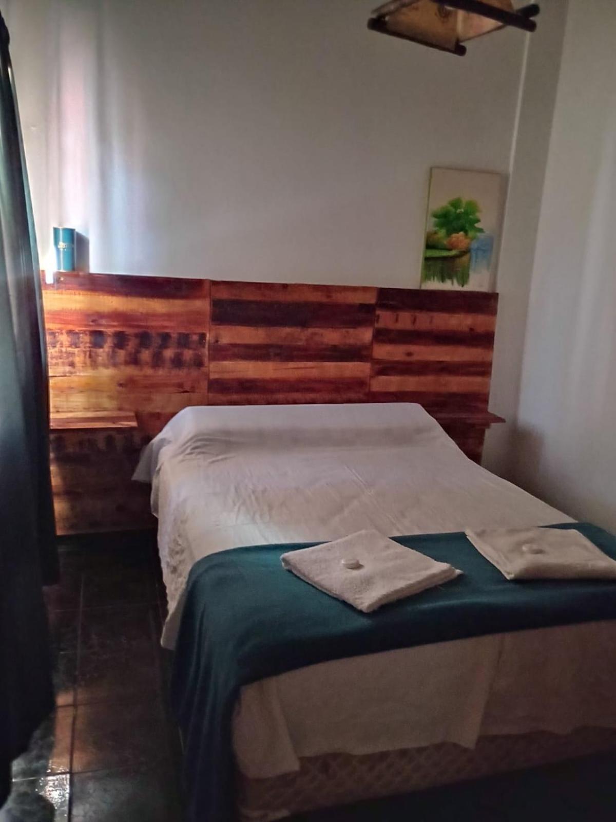 Hostal La Palmera Ezeiza Exterior photo