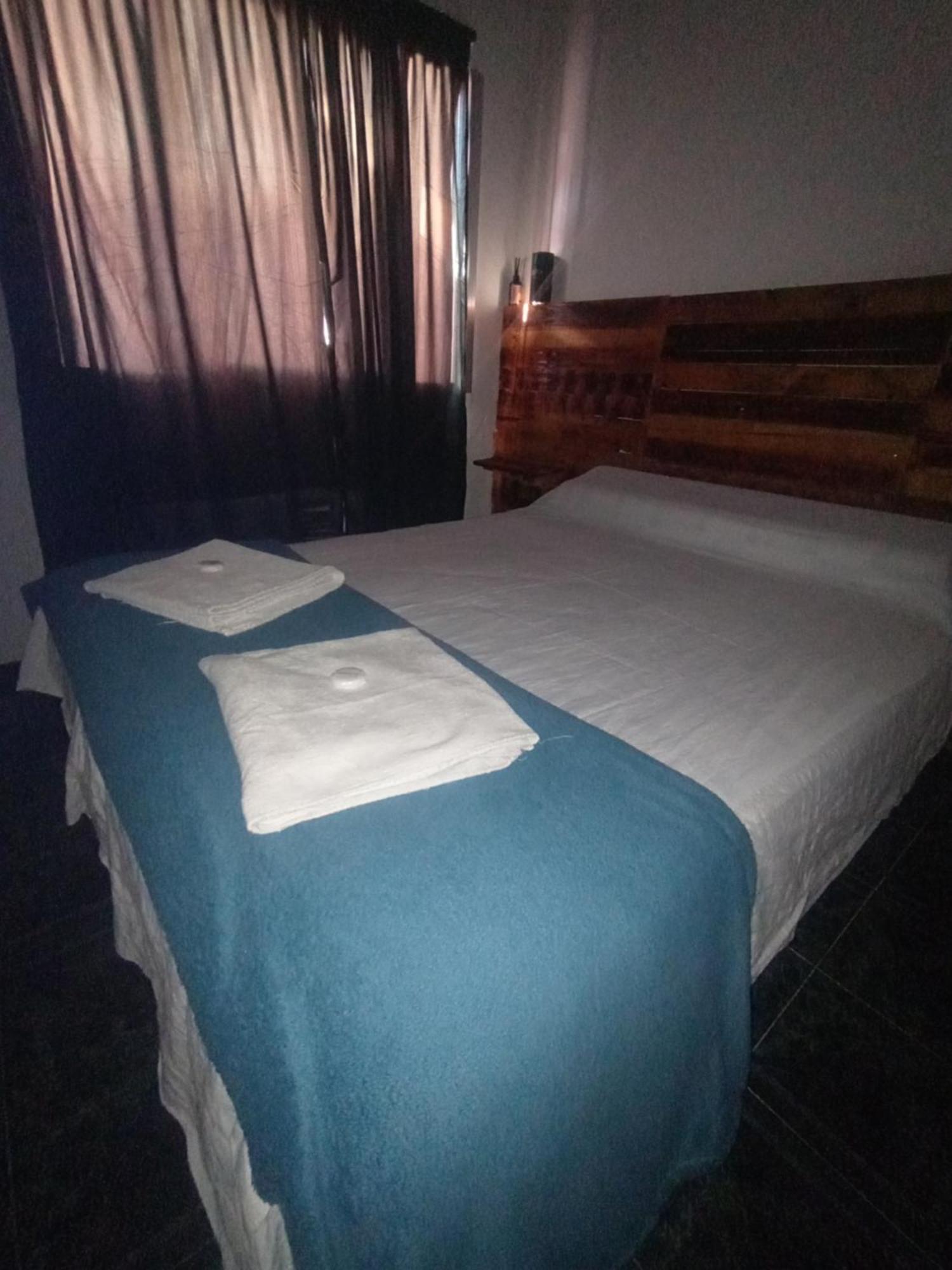 Hostal La Palmera Ezeiza Exterior photo